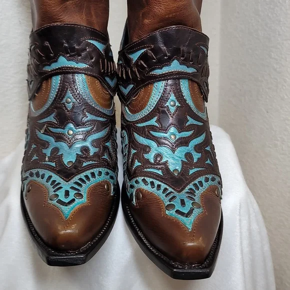 Black Star Women's Chocolate &Teal Boots